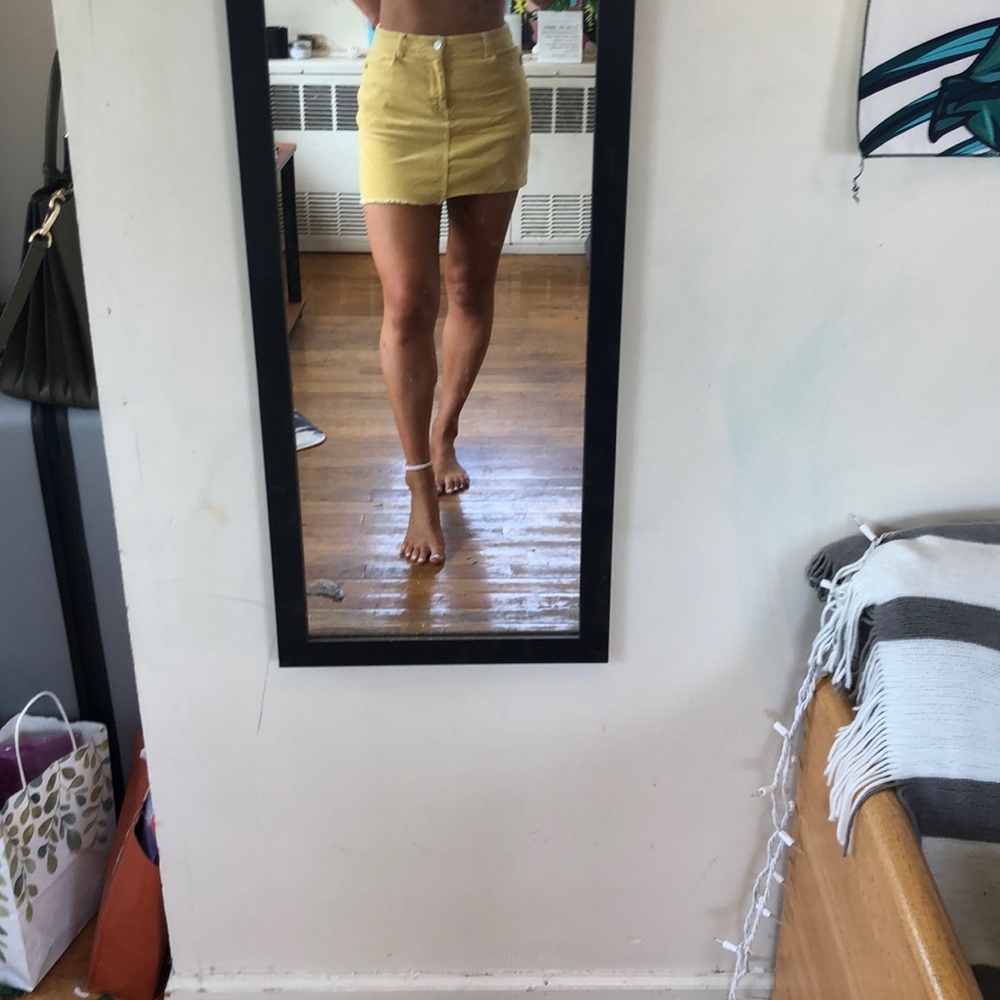 Yellow courdory skirt